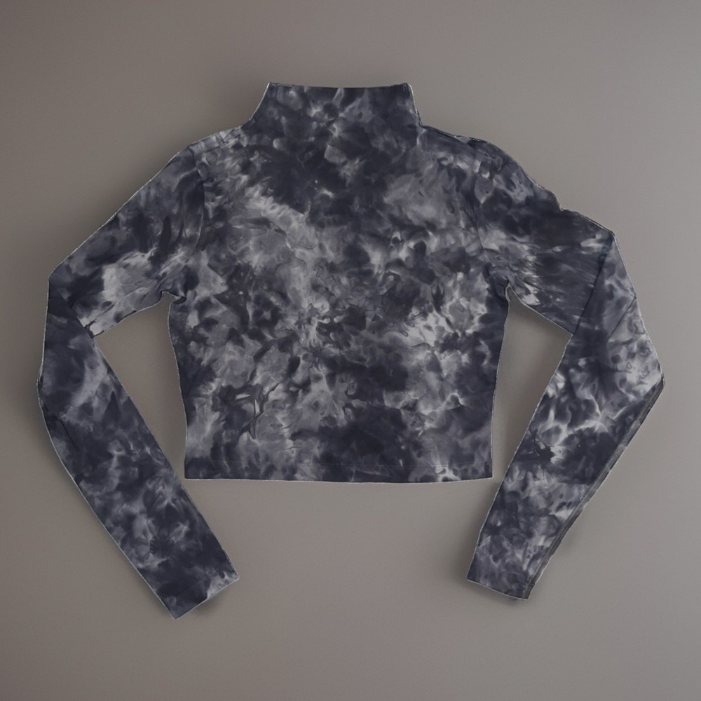 Lululemon Top Womens 6 Gray All Aligned Mock Neck Long Sleeve Cropped Tie Dye